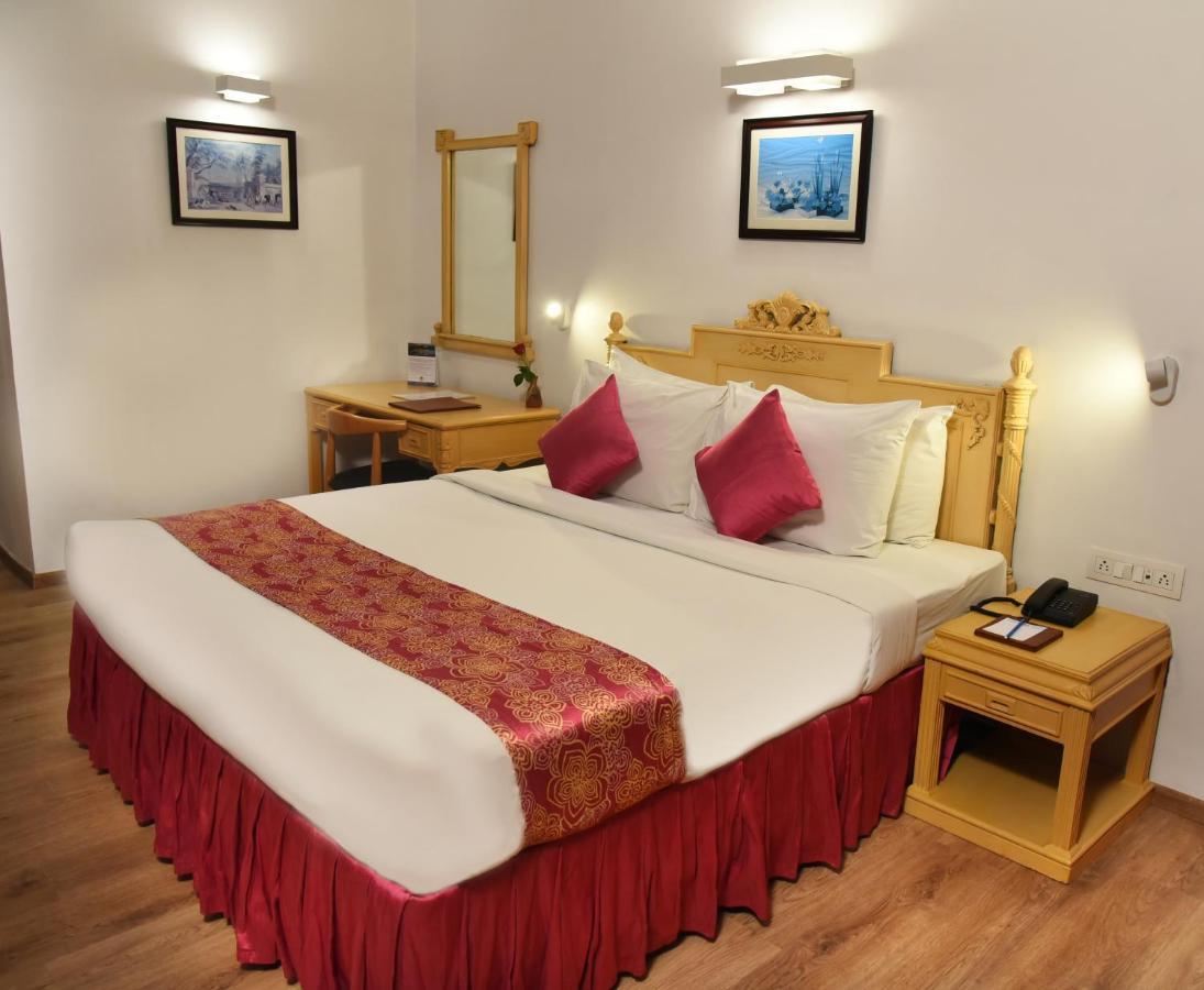 Golden Parkk Hotel Calcutta Extérieur photo