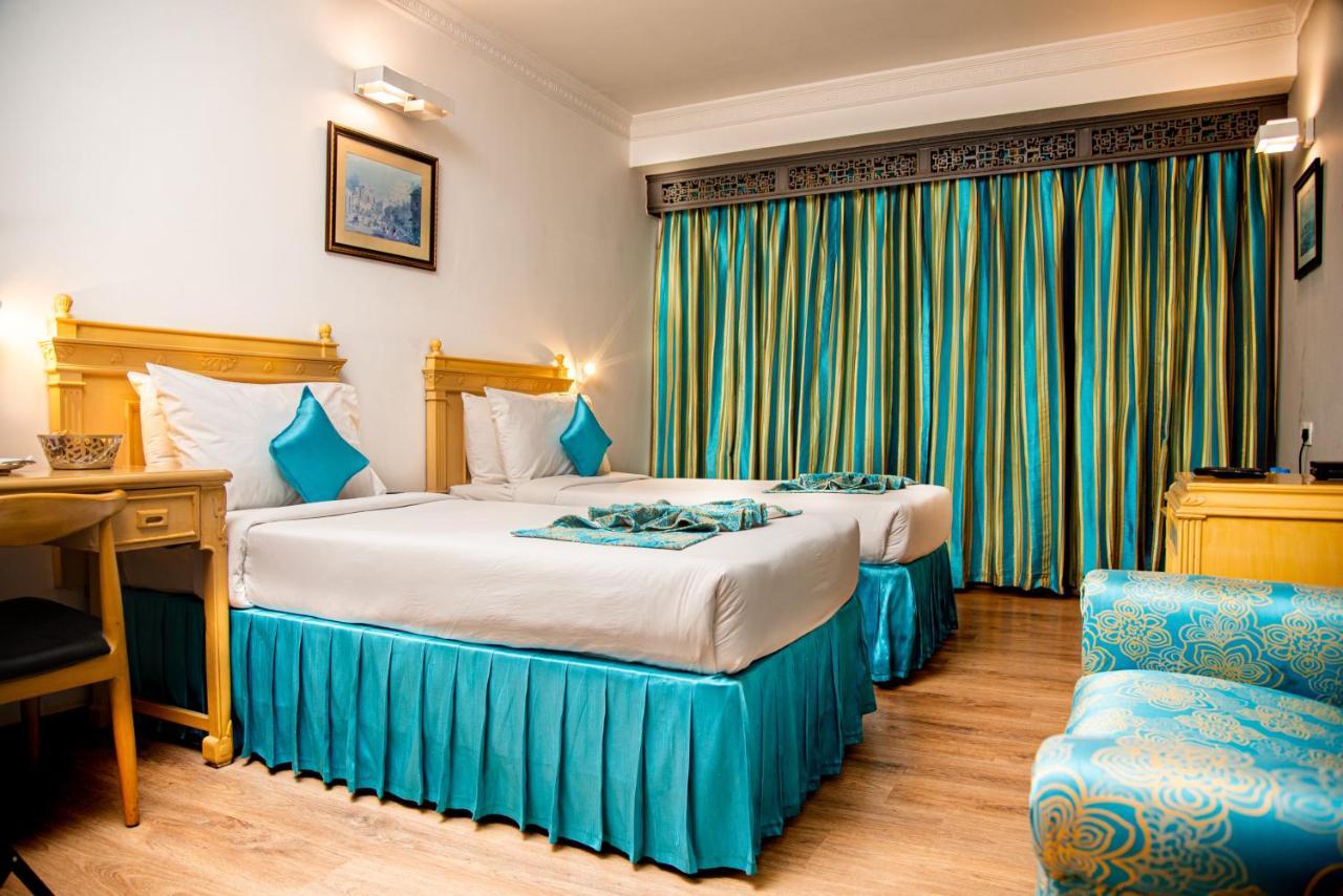 Golden Parkk Hotel Calcutta Extérieur photo